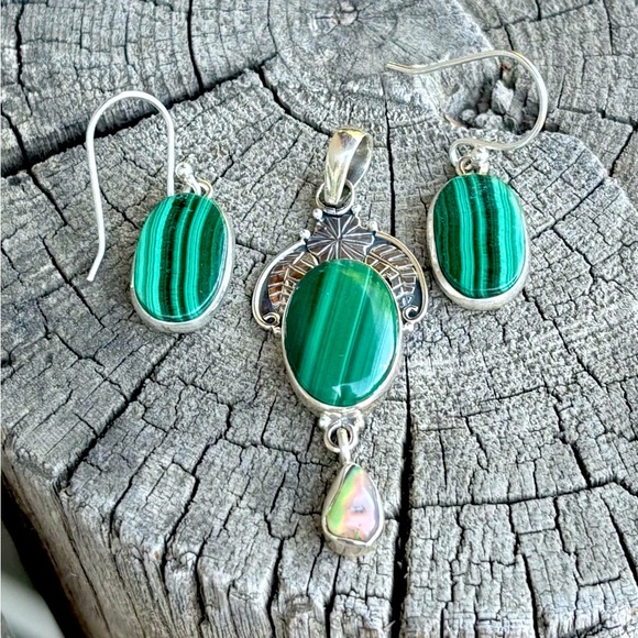 Malachite & Opal Necklace Earring SET! - Picture 1 of 15